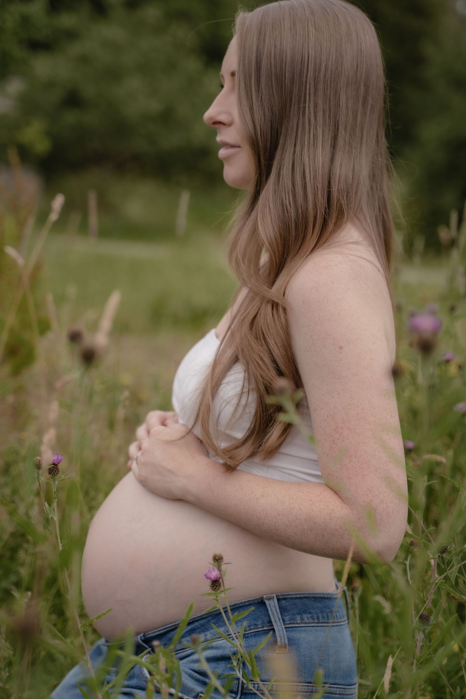 expecting-mama-pregnancy-photography-leicestershire.jpg
