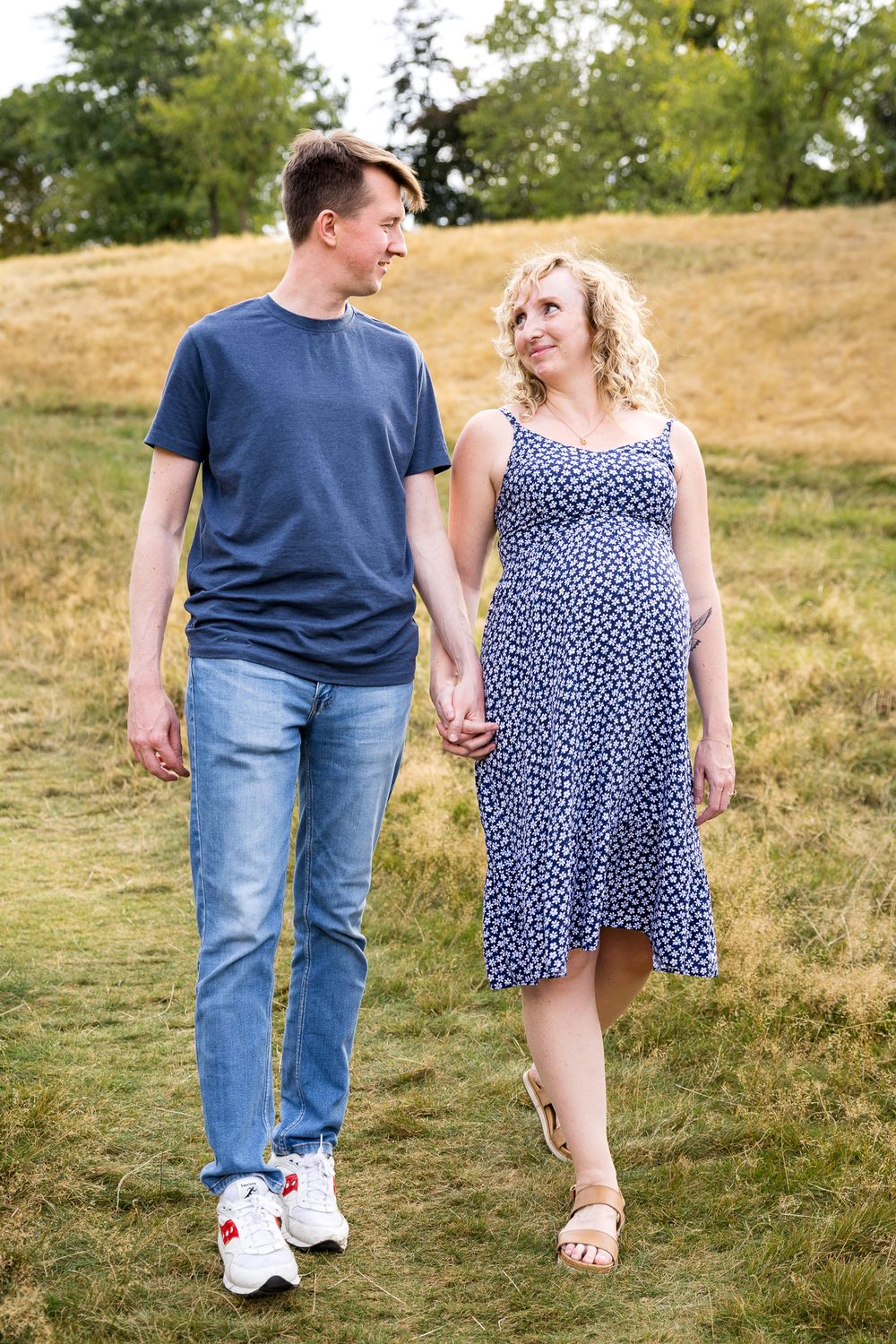natural couples photography in london