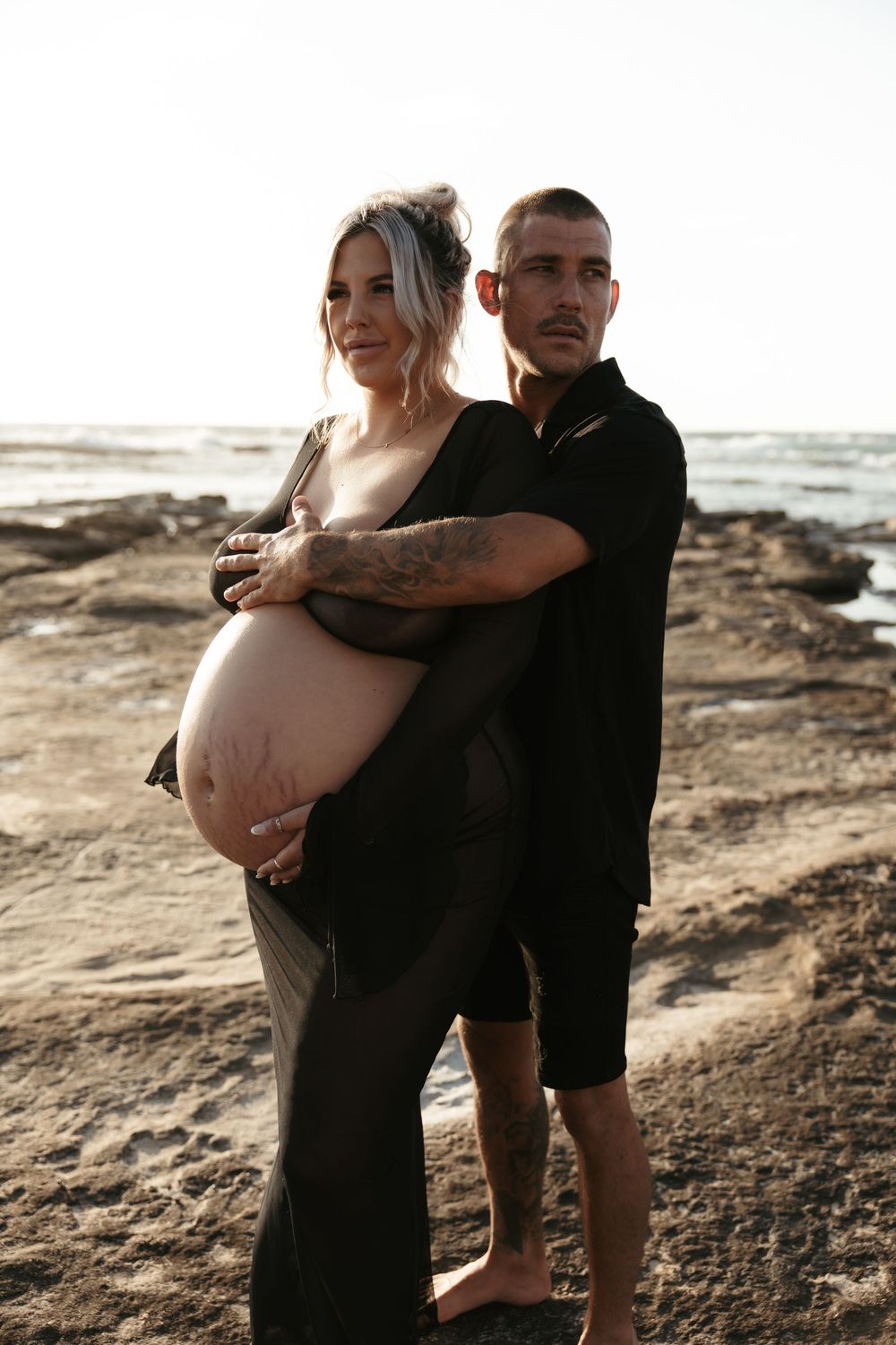 central coast maternity photographer capturing pregnancy
