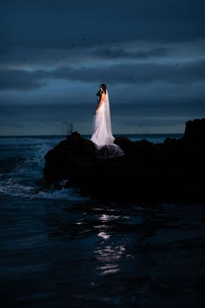 Destination photography of bridal session in New Zealand at beach