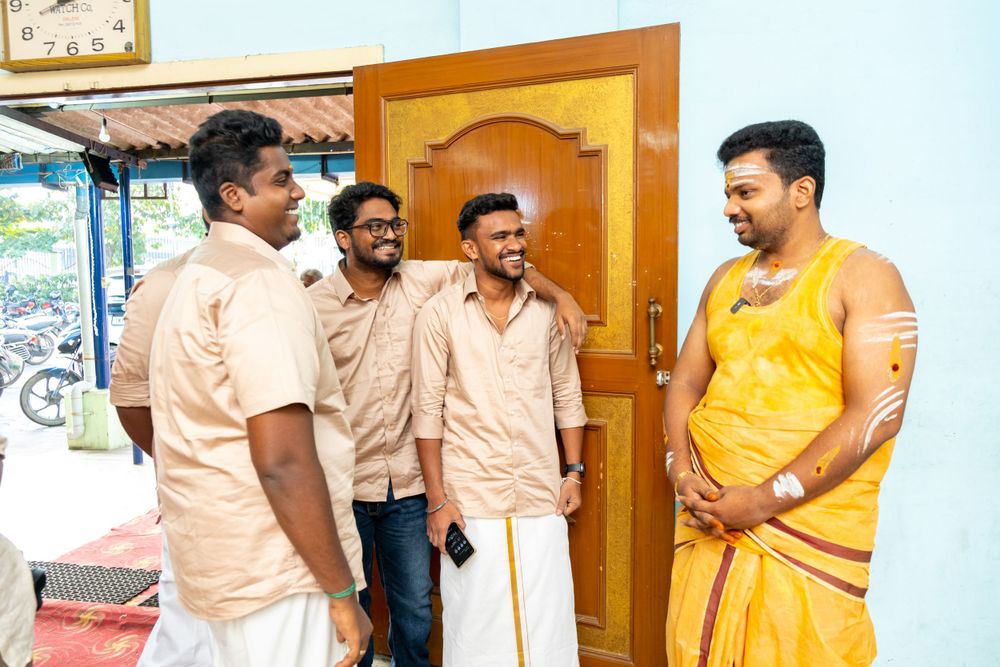 Casual gathering of friends in traditional Indian attire.