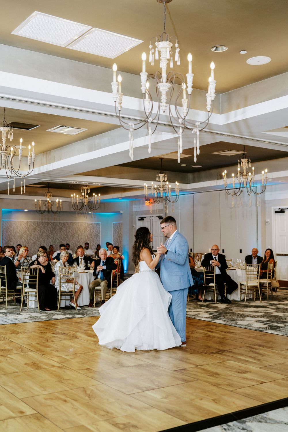 Timeless Wedding at Beaufort Inn - Ashta Harler Photography, image size:1000x1500