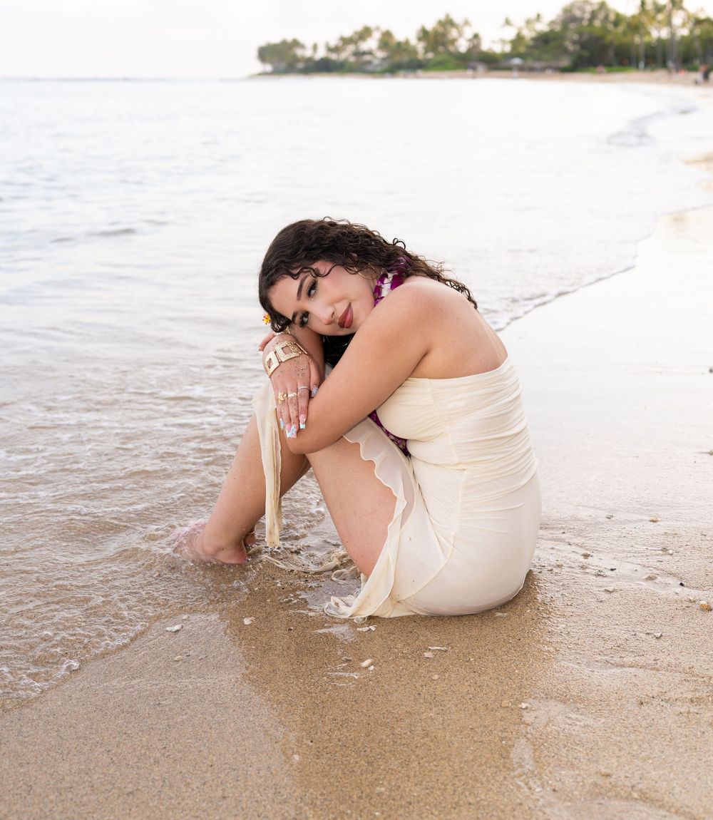Hawaii Oahu sunrise sunset beach proposal engagement wedding couple family photoshoot photography