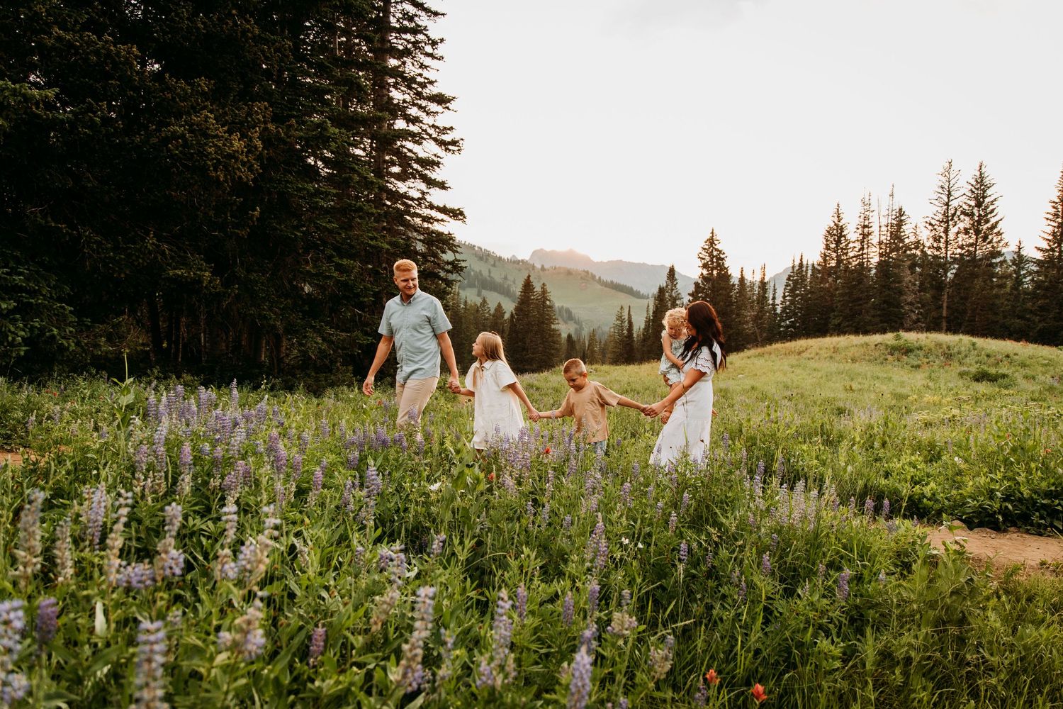 Logan, Utah Family Photographer.