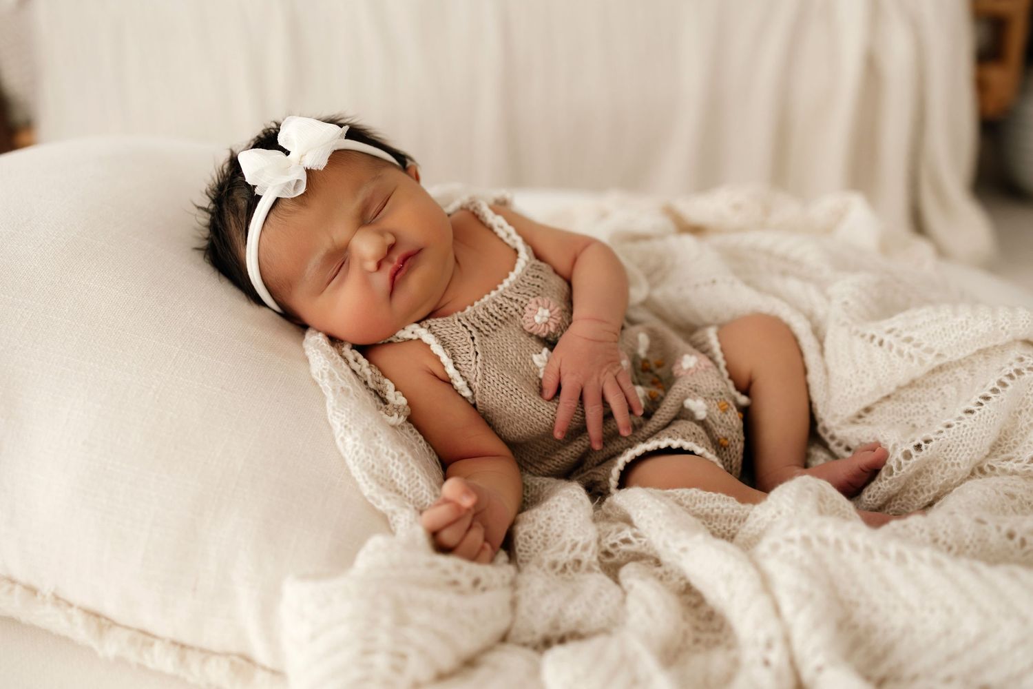 lifestyle newborn photography