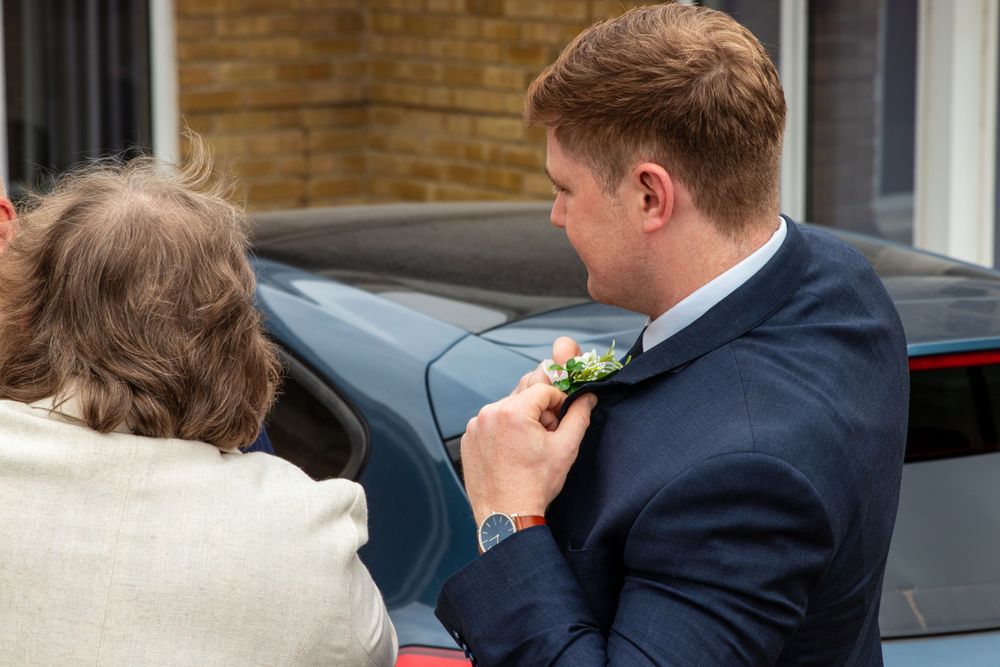 A simple wedding at Neath Registry office