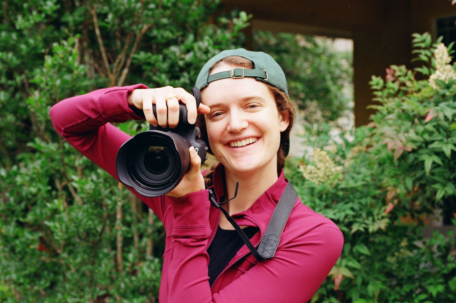 Warm professional photographer doing photo sessions in Austin, TX, Jacksonville, FL, and other places across the world.