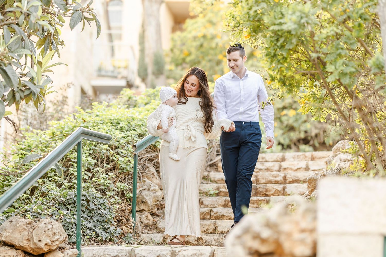 beautiful family photoshoot in Israel