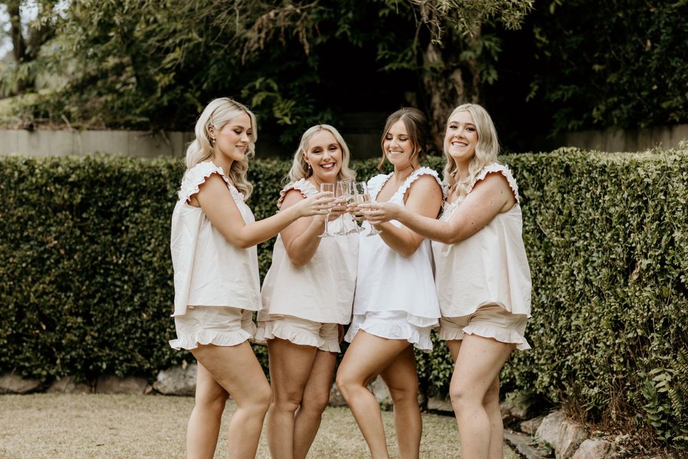 Central Coast Wedding Photographer
Central Coast Wedding Photography