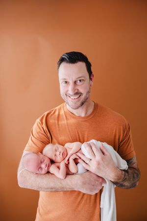 Twin newborn studio photo session in Centennial Colorado. Twin newborn photographer in Colorado. Colorado twin photo shoot in studio