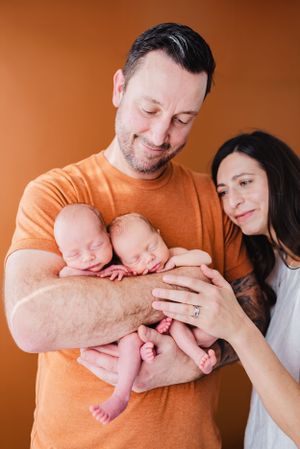 Twin newborn studio photo session in Centennial Colorado. Twin newborn photographer in Colorado. Colorado twin photo shoot in studio