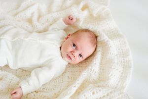 In home newborn photographer near me. Candid newborn photographer in Colorado. Colorado in home newborn photographer. Lifestyle newborn pics