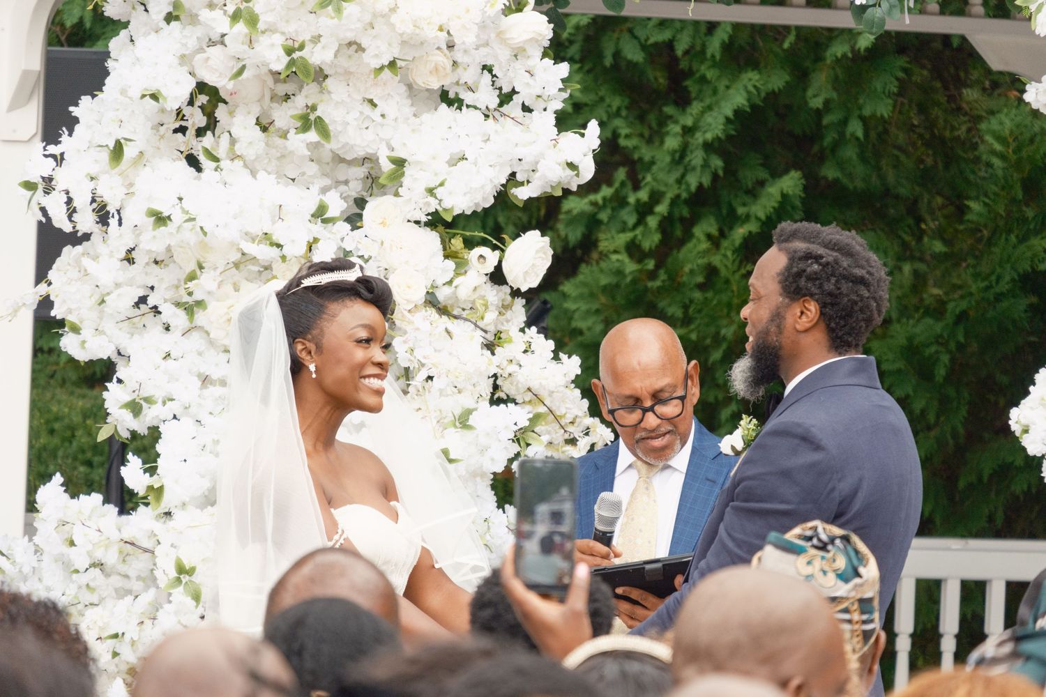 Toronto wedding photographer captures a Nigerian wedding in a golf course