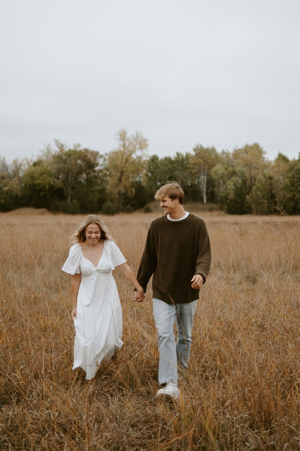 Minnesota Wedding Photographer, Romantic Authentic Minnesota Photography, Minnesota Couple Photos | Rachel Marie Photography, Minneapolis