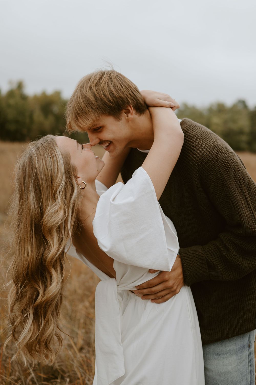 Minnesota Wedding Photographer, Romantic Authentic Minnesota Photography, Minnesota Couple Photos | Rachel Marie Photography, Minneapolis