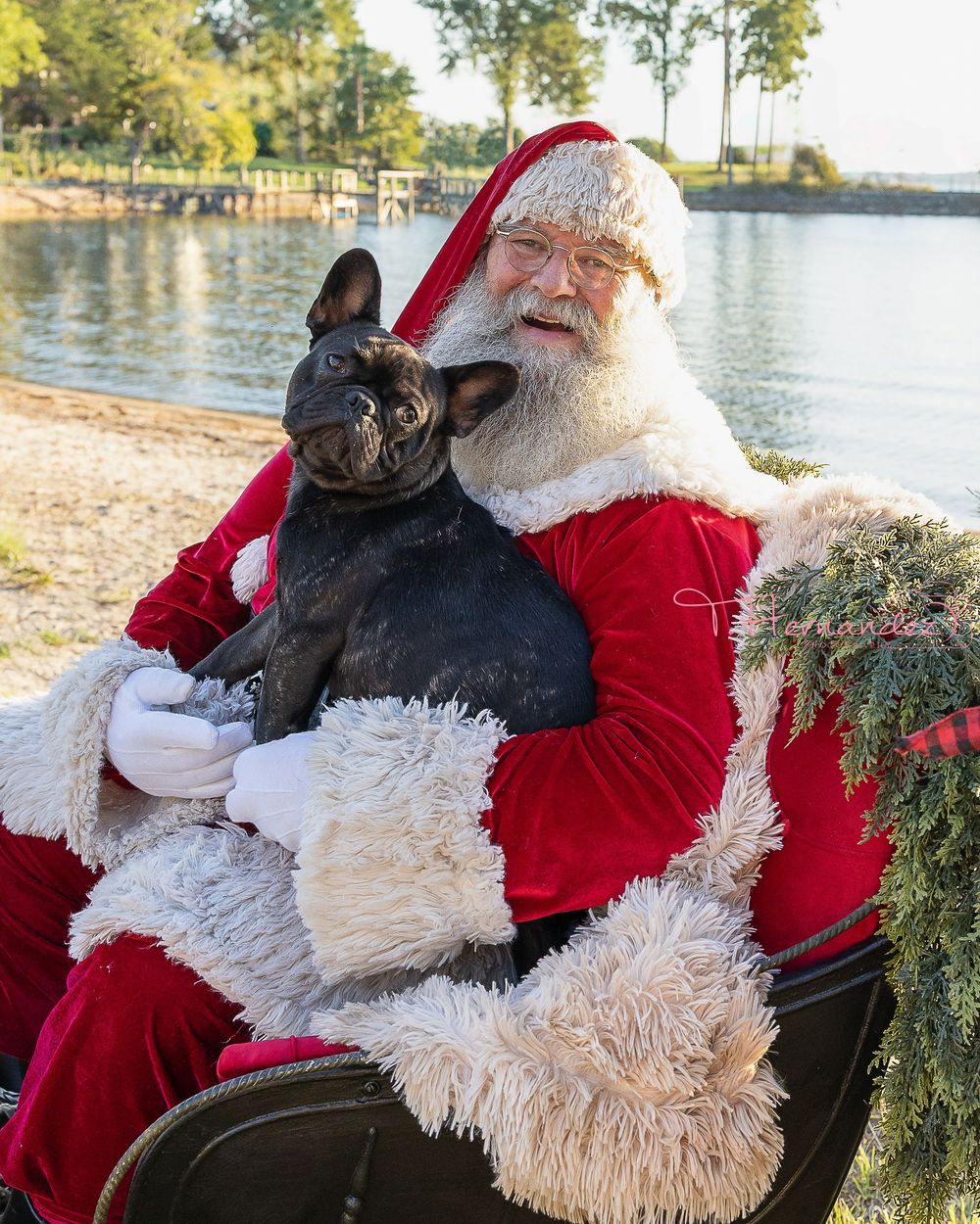 #SantaSessions #LakeMurraySC #ColumbiaSCPhotographer #SantaPhotos #ChristmasPhotos #HolidayMiniSessions