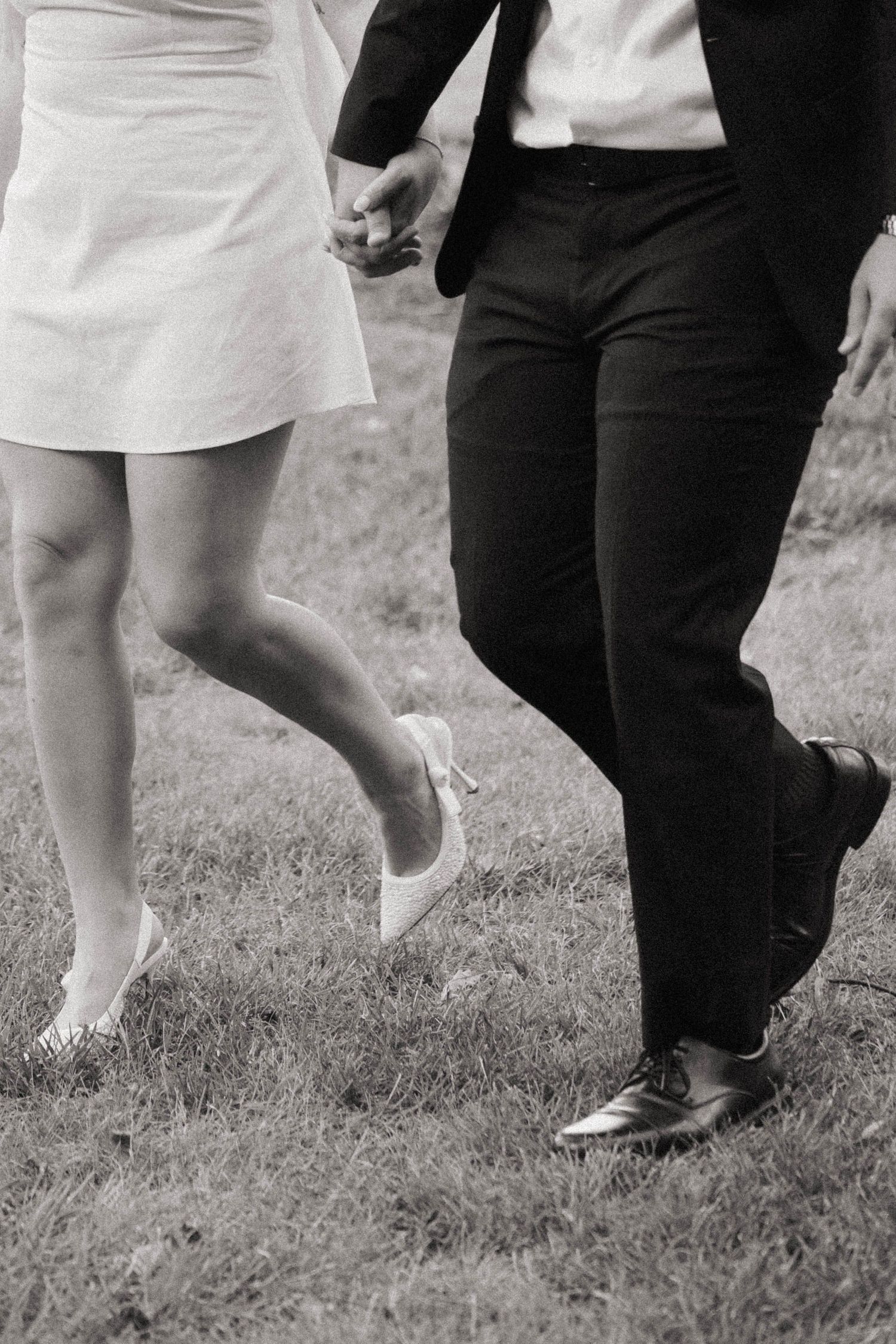 trendy black and white wedding photo