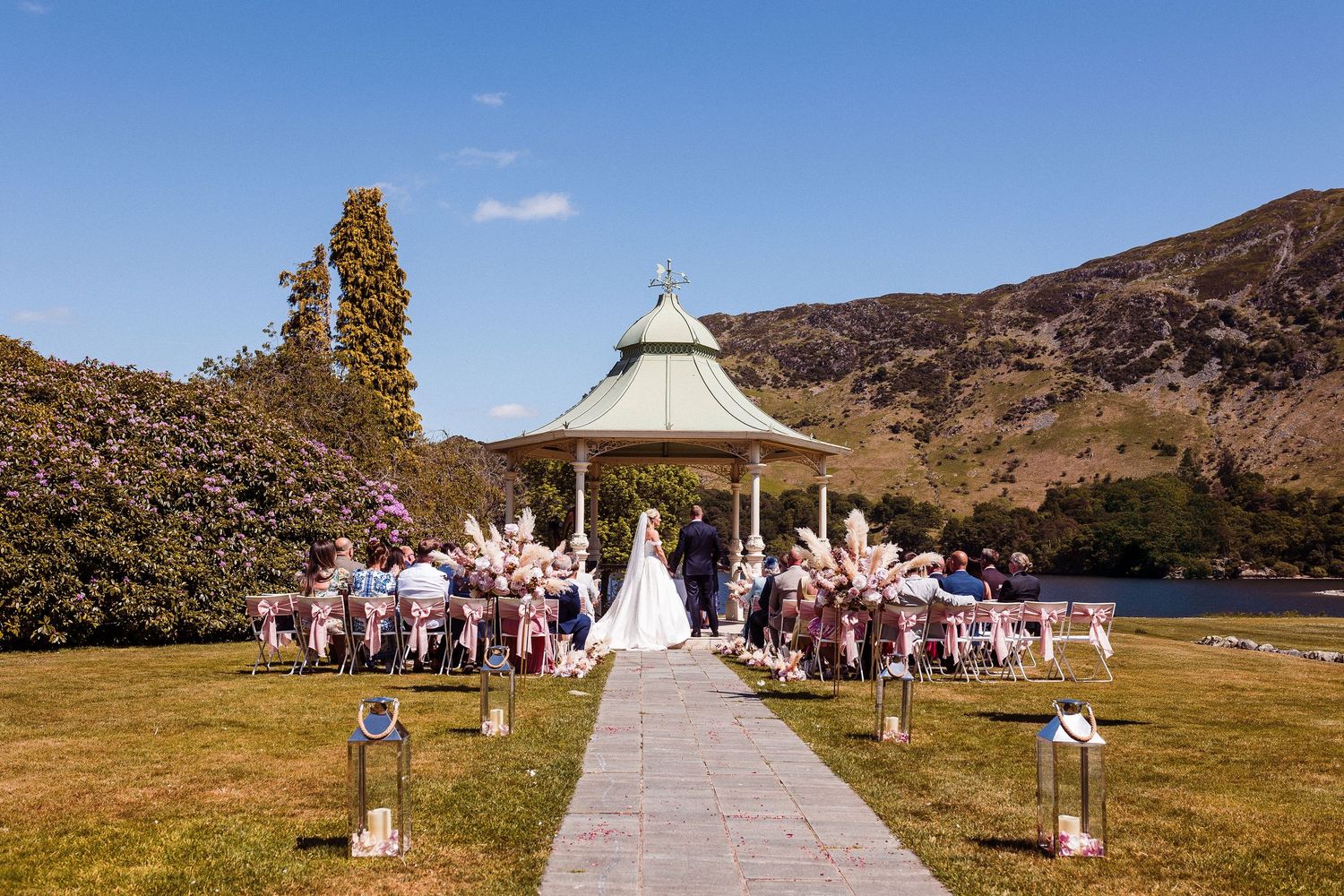 Inn on the Lake Gazebo - all set up for the wedding ceremony