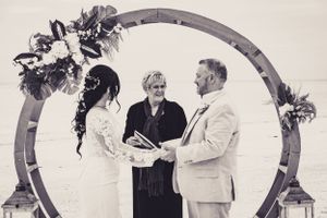 Editorial style wedding photographer in Tampa FL and Europe. Editorial style wedding photography in Florida