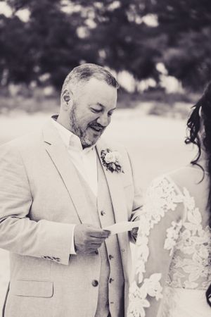 Editorial style wedding photographer in Tampa FL and Europe. Editorial style wedding photography in Florida