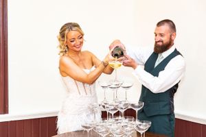Editorial style wedding photographer in Tampa St Pete FL and Europe. Who is the best wedding photographer in Tampa St Pete FL and Europe.