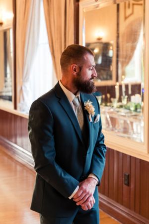 Editorial style wedding photographer in Tampa St Pete FL and Europe. Who is the best wedding photographer in Tampa St Pete FL and Europe.