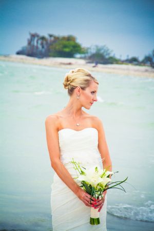 Editorial style wedding photographer in Tampa FL. Editorial style wedding photography in Florida and Europe. Hybrid wedding photographer FL