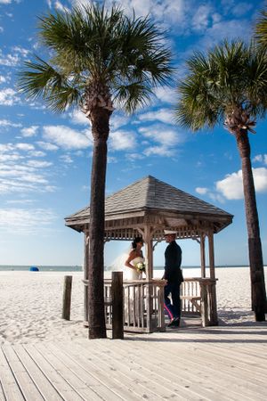 Editorial style wedding photographer in Tampa FL and Europe. Editorial style wedding photography in Florida