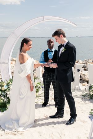 Editorial style wedding photographer in Tampa FL and Europe. Editorial style wedding photography in Florida