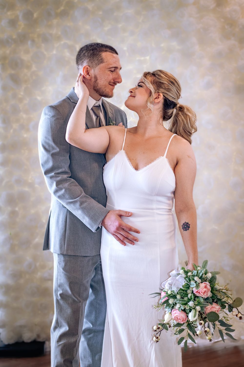 Wedding portraits are different for each and every couple, allowing the photographer to use a full arsenal of posing ideas