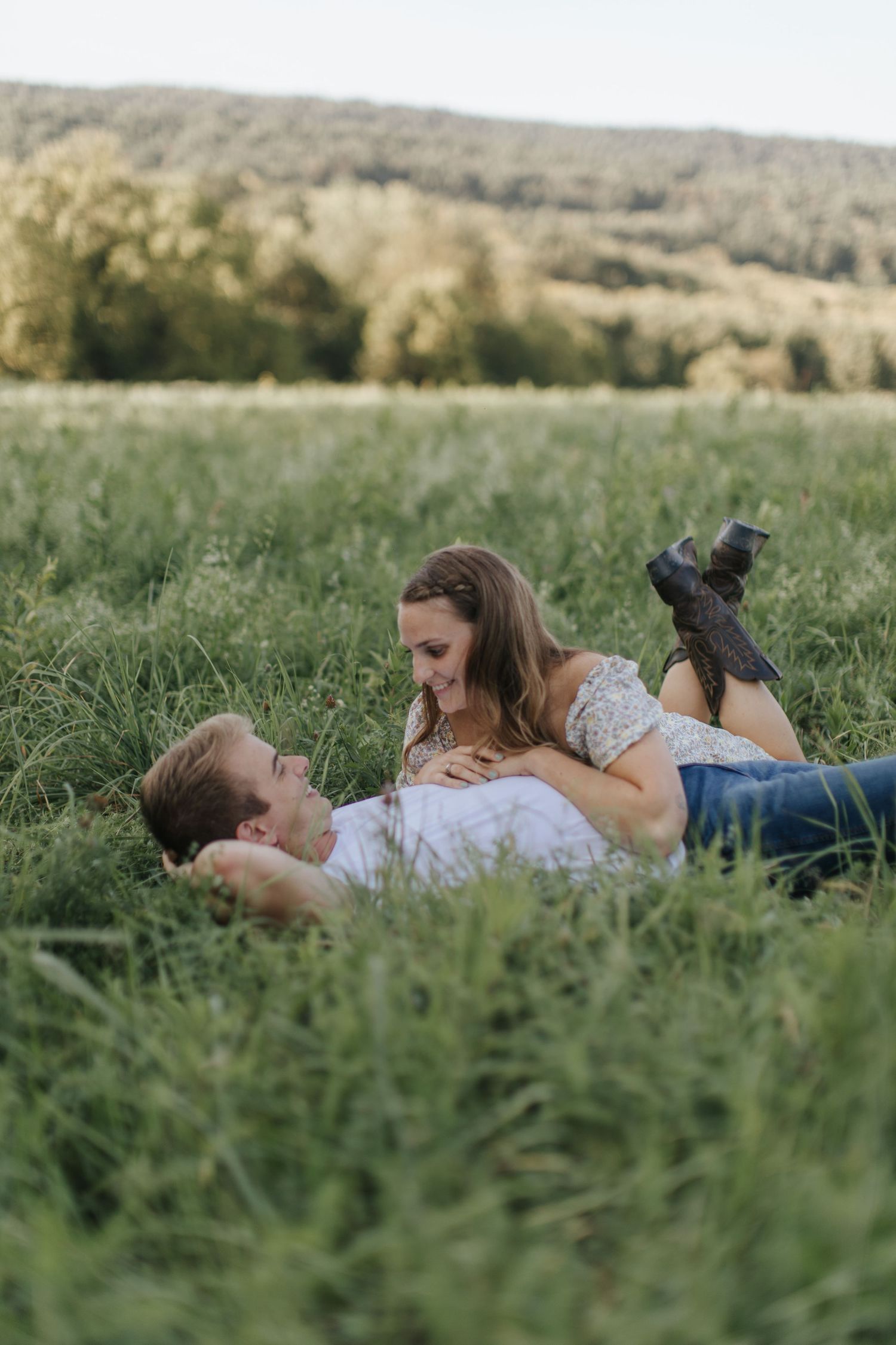 Couples photographer Central PA, couples photography Central Pennsylvania, photographer Central PA, moody couple photography pa