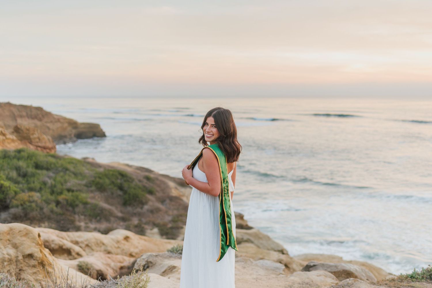 PLNU Point Loma Nazarene University, San Diego Graduation Photos, Grad Photos, Golden Graduates, Anna Romani Photography, Sunset Cliffs
