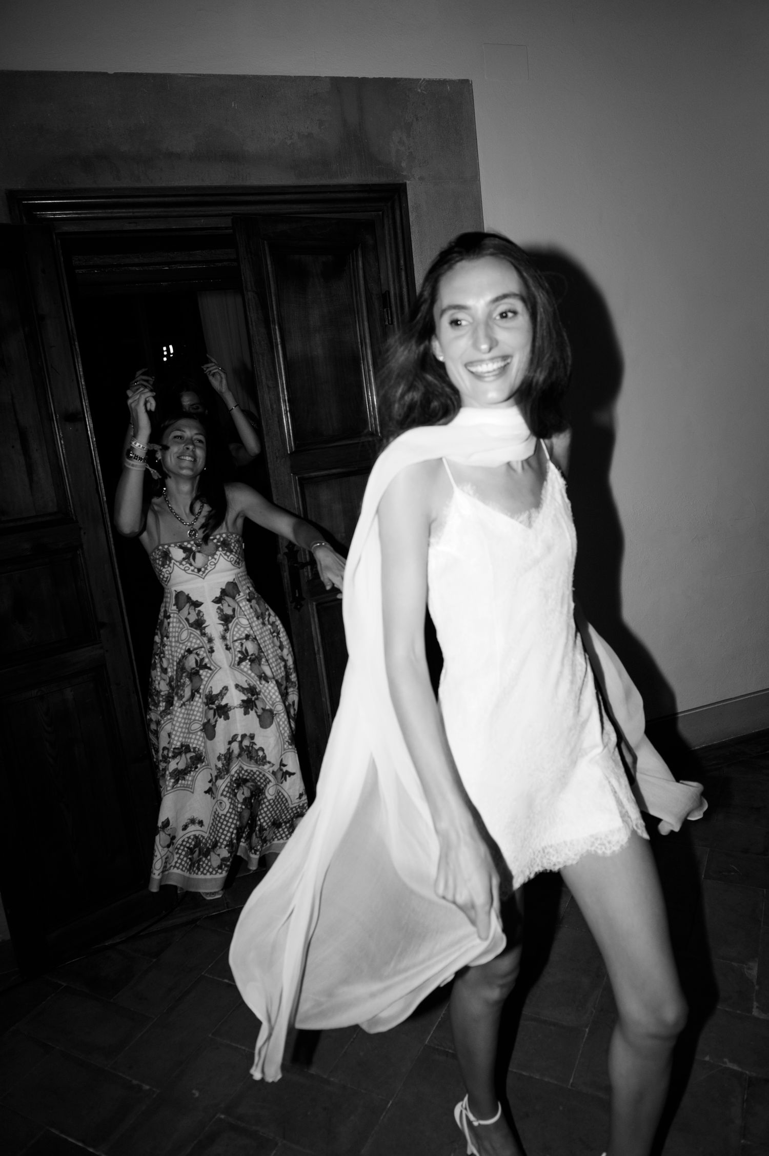 Wedding photographer Italy. 
Luxury destination wedding photography in Tuscany Amalfi Coast, Lake Como. 
Emotional wedding photos