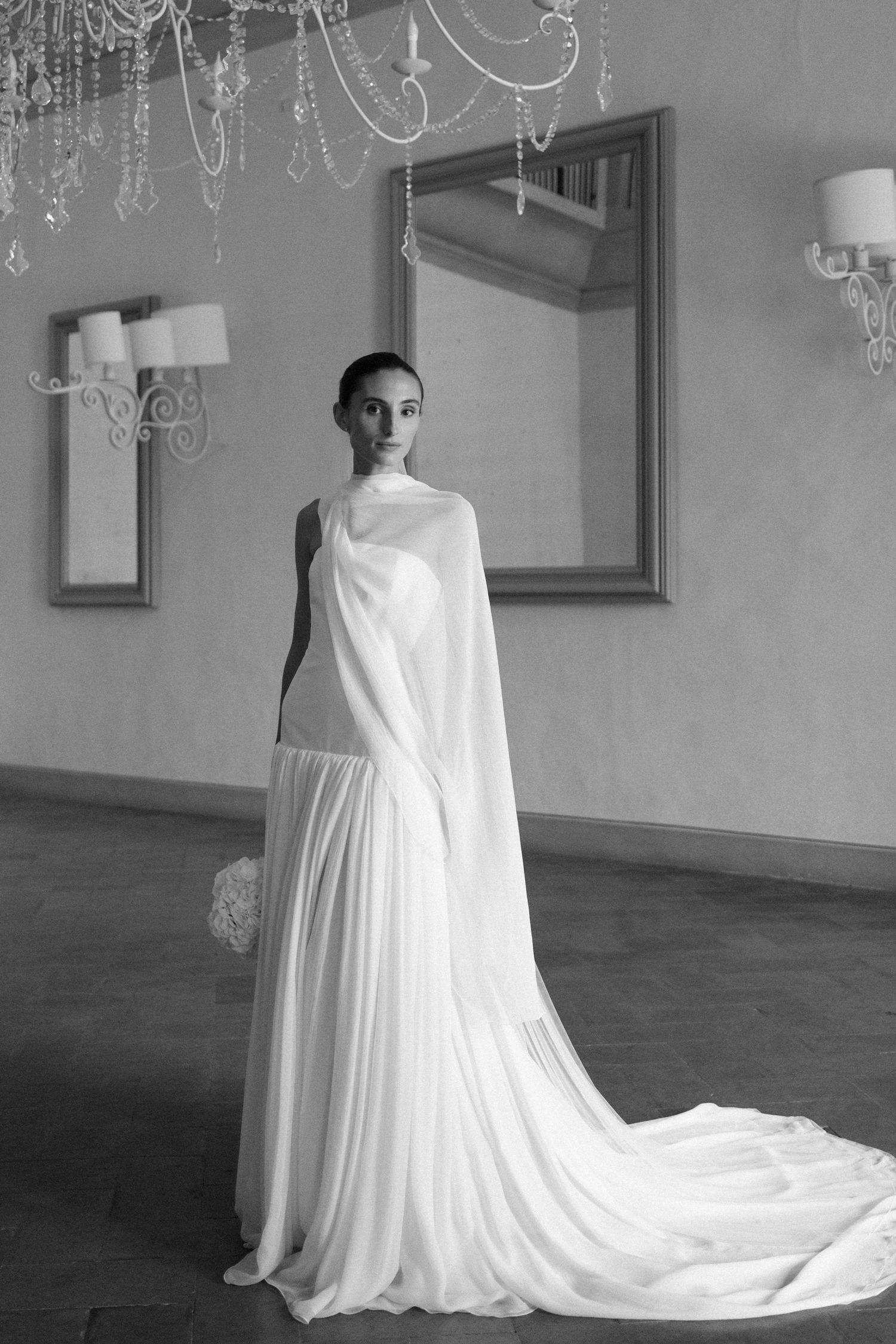 Wedding photographer Italy. 
Luxury destination wedding photography in Tuscany Amalfi Coast, Lake Como. 
Emotional wedding photos