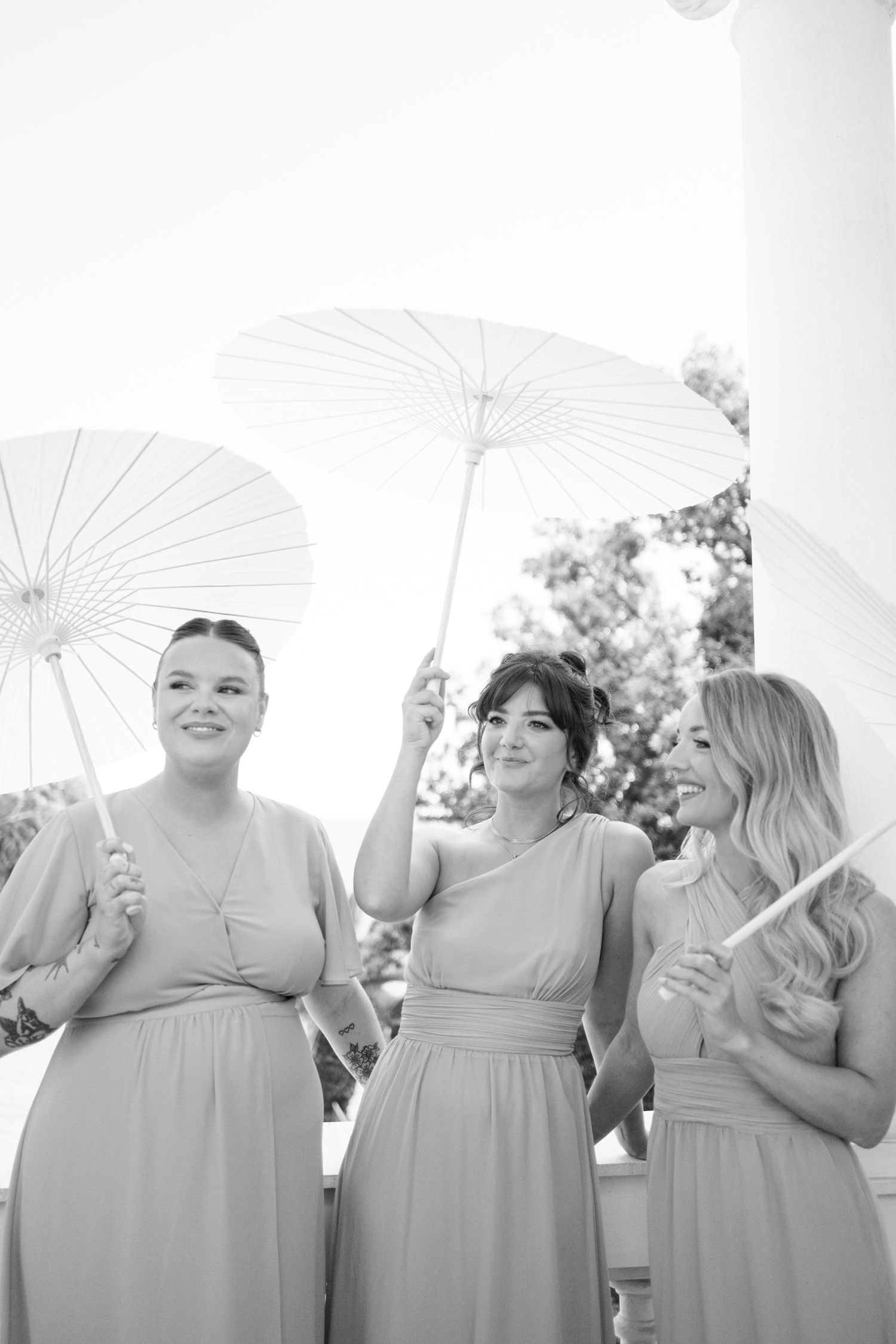 Wedding photographer Italy. 
Luxury destination wedding photography in Tuscany Amalfi Coast, Lake Como. 
Emotional wedding photos