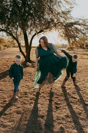 family photographer AZ, outdoor family portraits