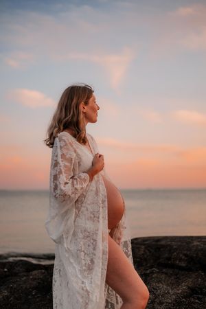 Gravid under rosa himmel