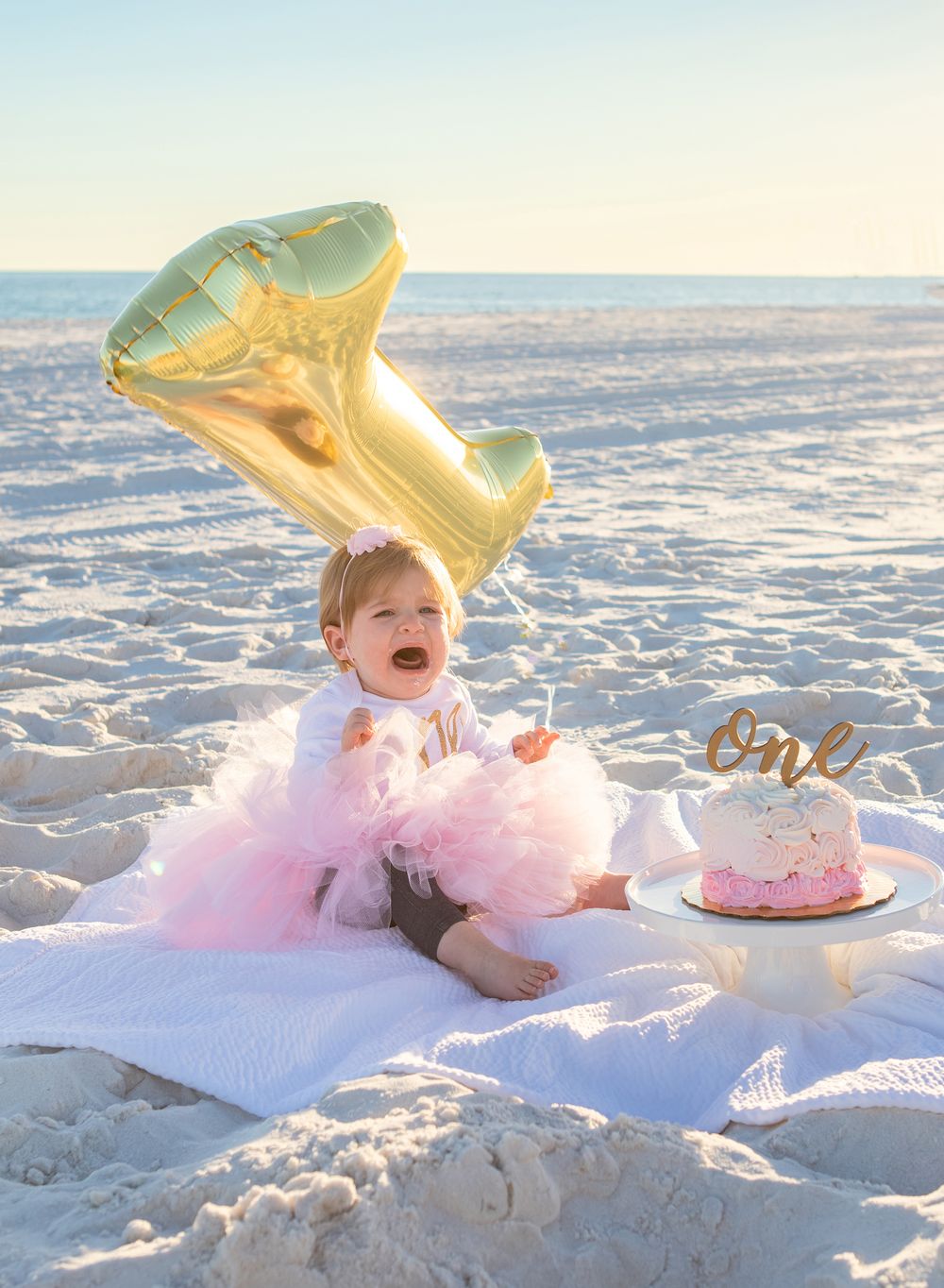 baby's first year photographer, pensacola baby photographer, pensacola beach cake smash, pensacola beach 12 month photography
