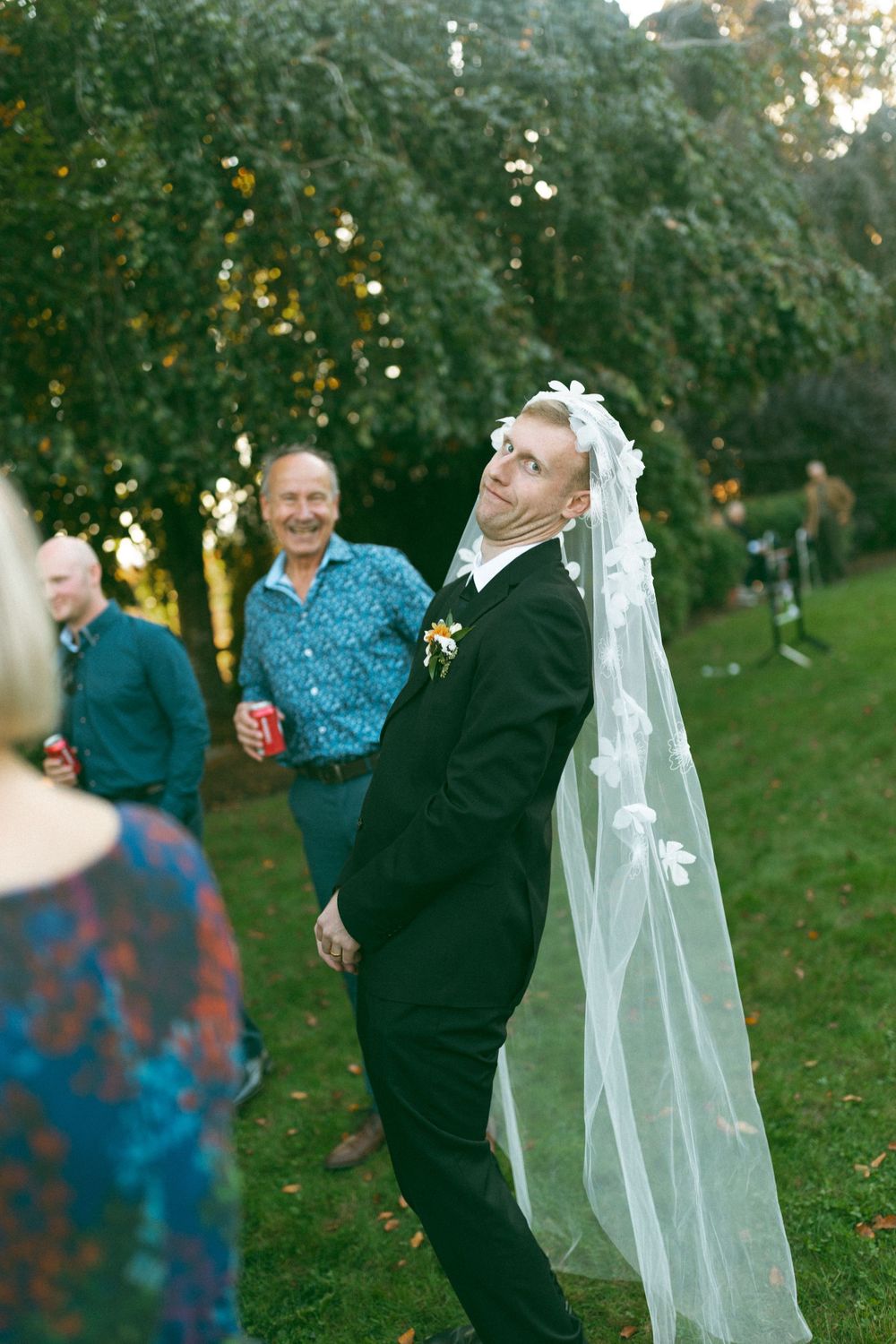 Camp River Hall Wedding photos, Chilliwack BC, affordable wedding venues in Chilliwack