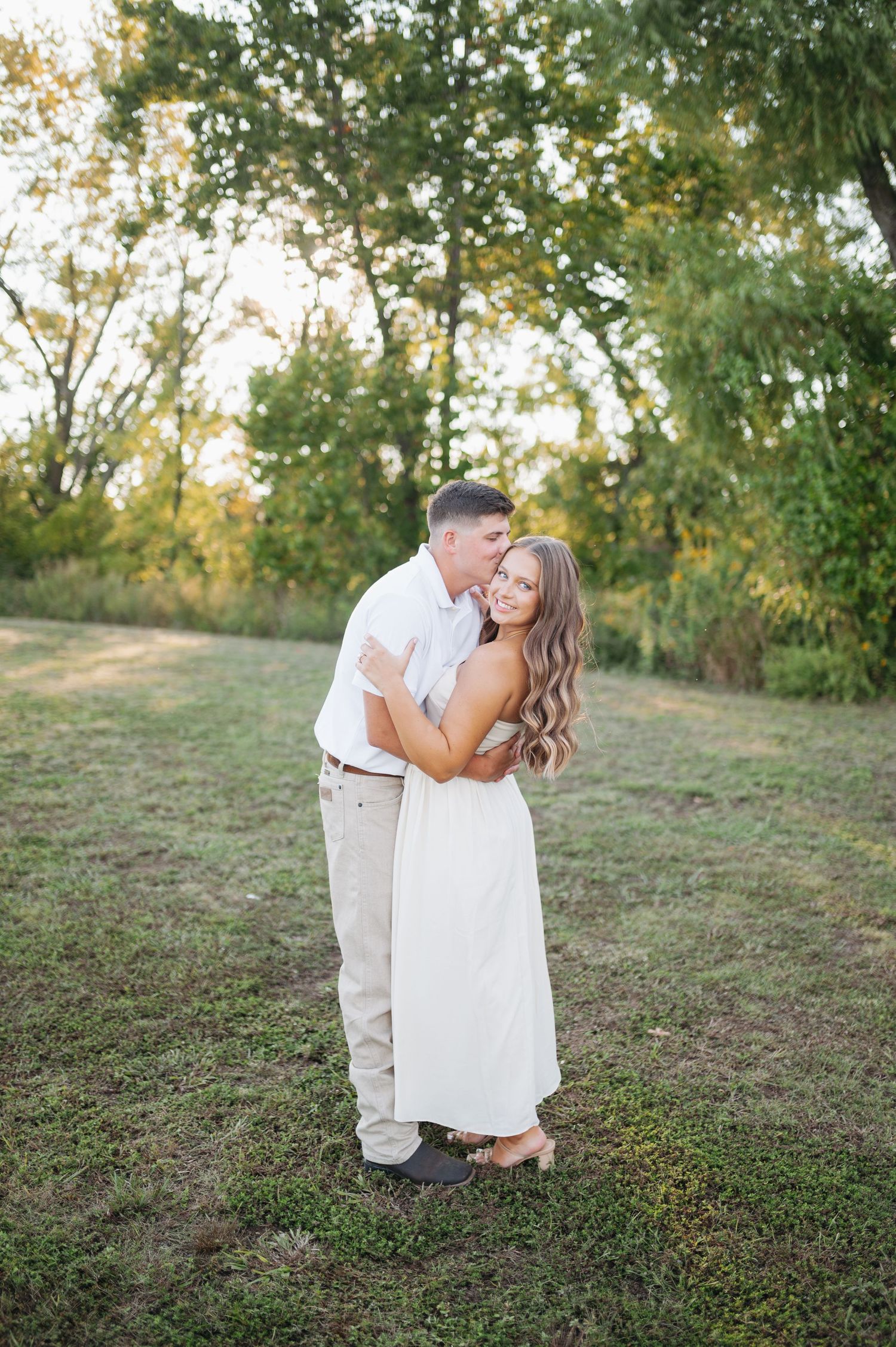Authentic, timeless wedding photography by AC Photography Co., capturing genuine love stories in Arkansas and beyond.