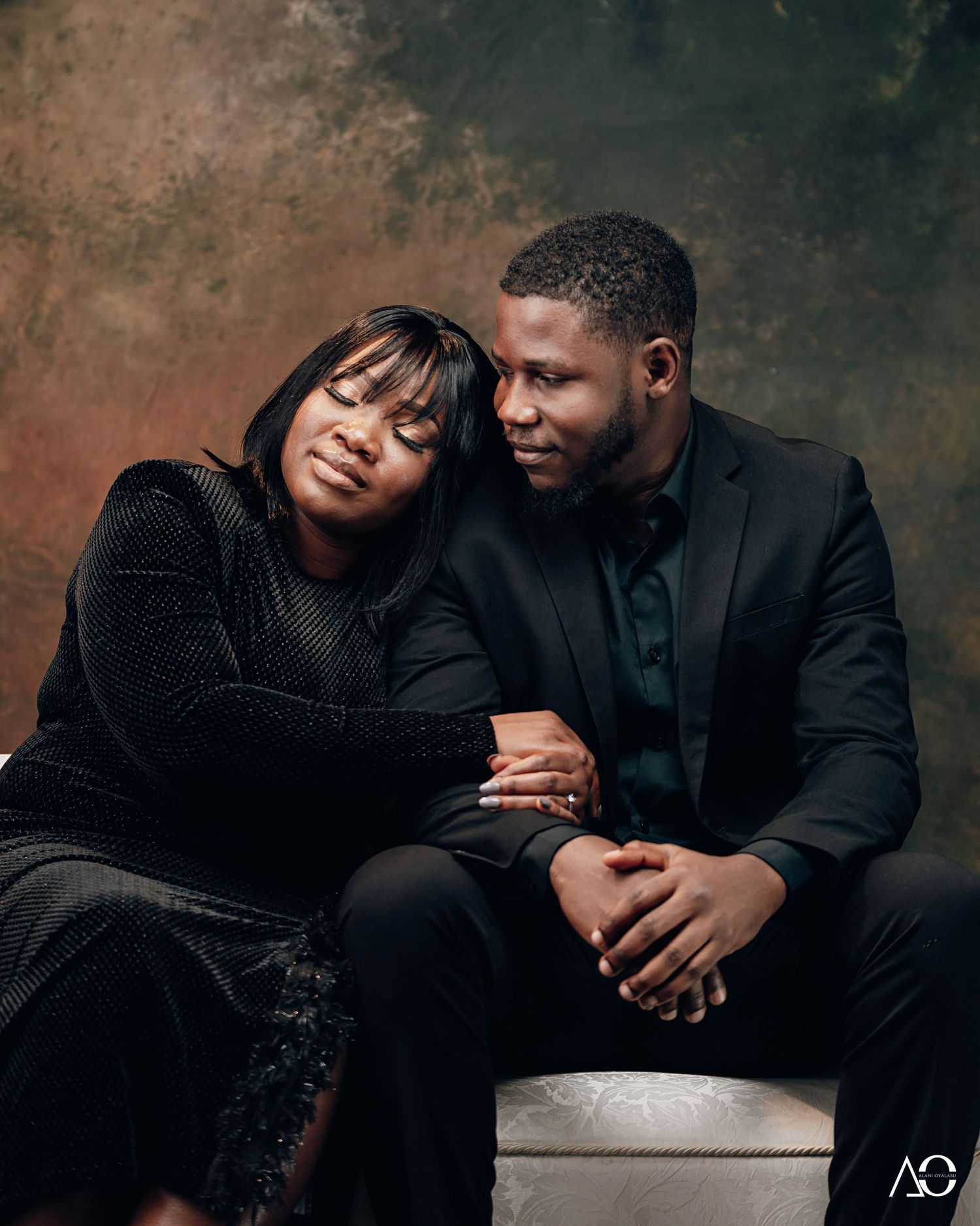 Wedding portraits, couples, white wedding.