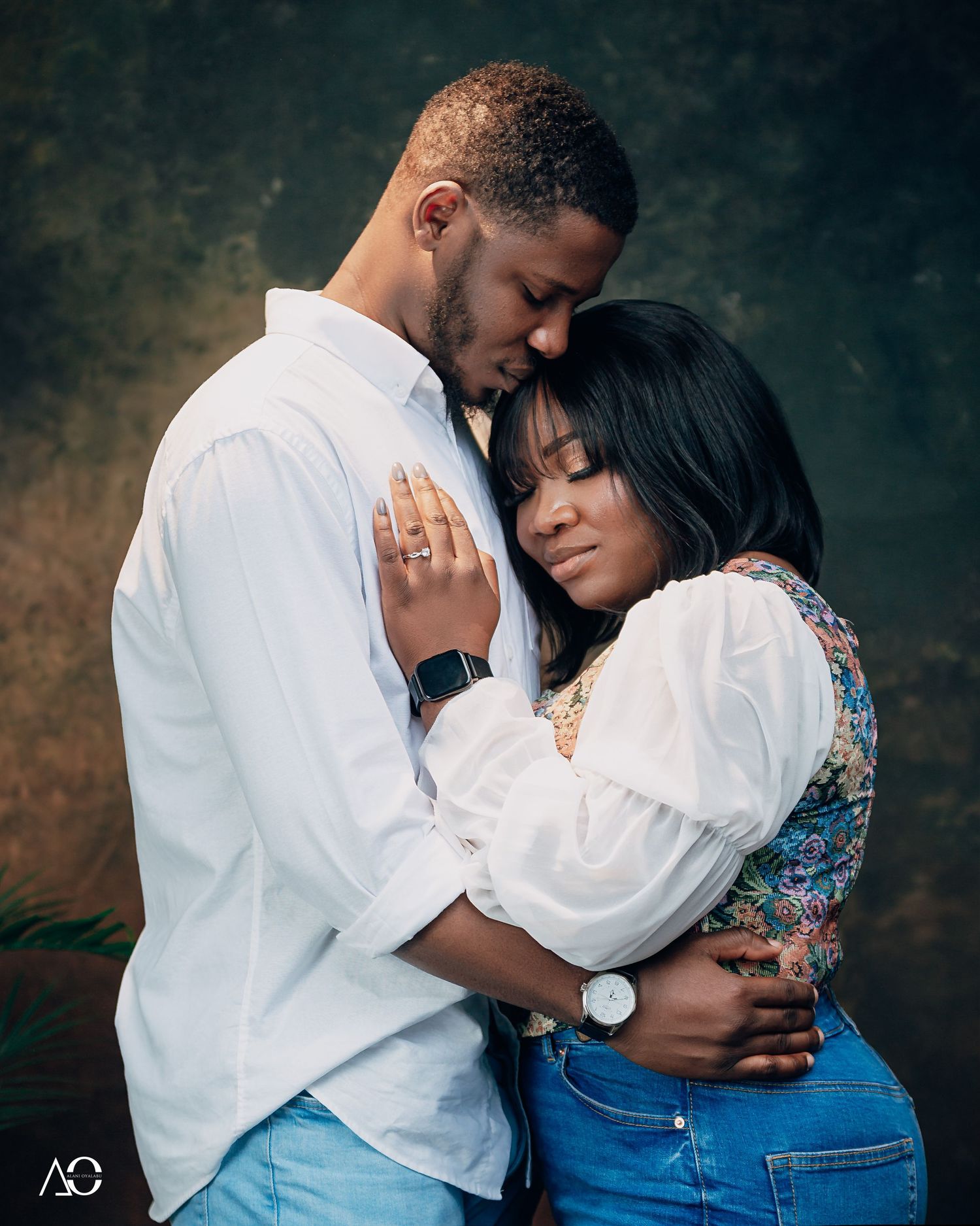 Wedding portraits, couples, white wedding.