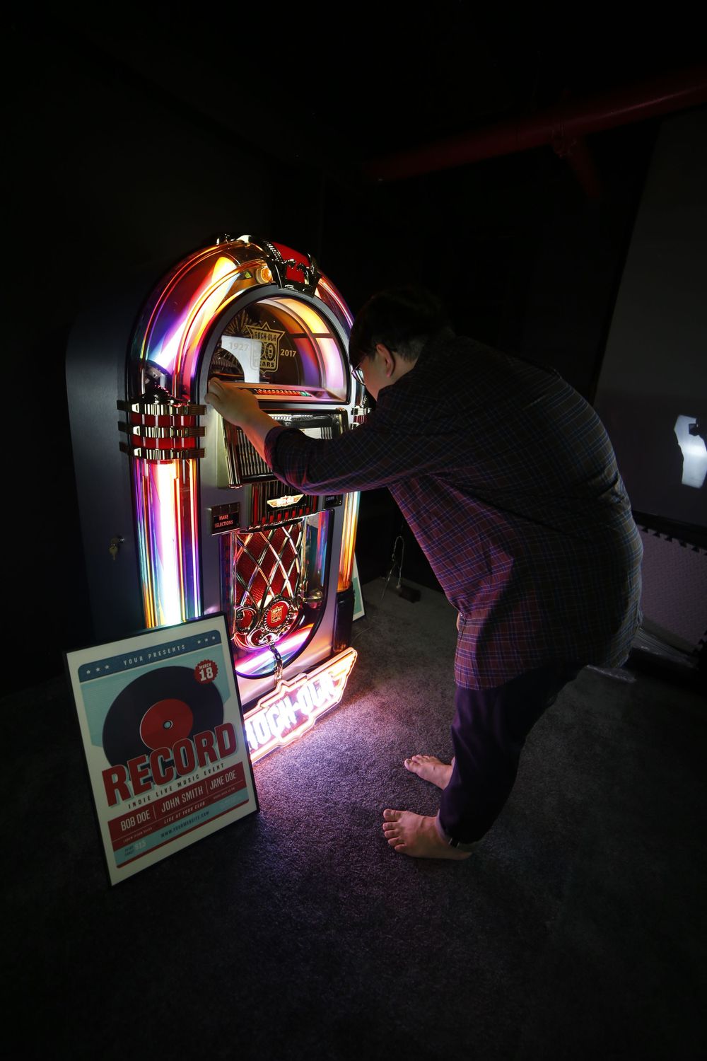 lifestyle product photoshoot of jukebox, captured by photographer in singapore