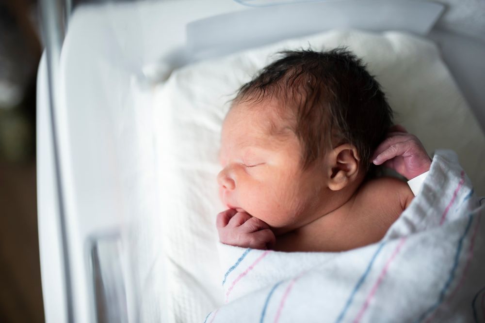 Amy Naomi Photography, North Georgia Fresh 48 and Lifestyle Newborn Photographer