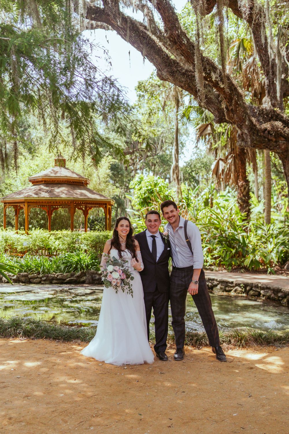 Washington Oaks Gardens State Park Wedding in Palm Coast, Florida. Family wedding photography.