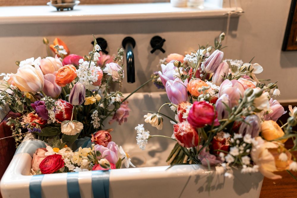 SPRING WEDDING IN NORFOLK AT BARN DRIFT | NORTH NORFOLK DRY HIRE WEDDING VENUE NORFOLK WEDDING PHOTOGRAPHY BY ABI VINCENT PHOTOGRAPHY