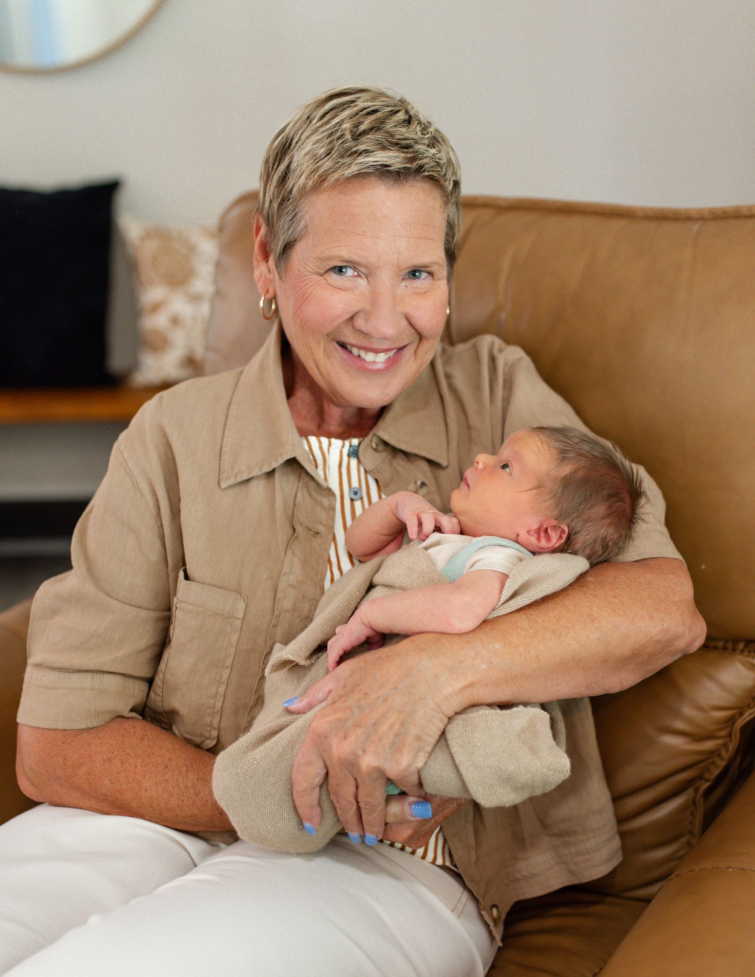 St Louis Newborn Photography In Home with grandma and baby