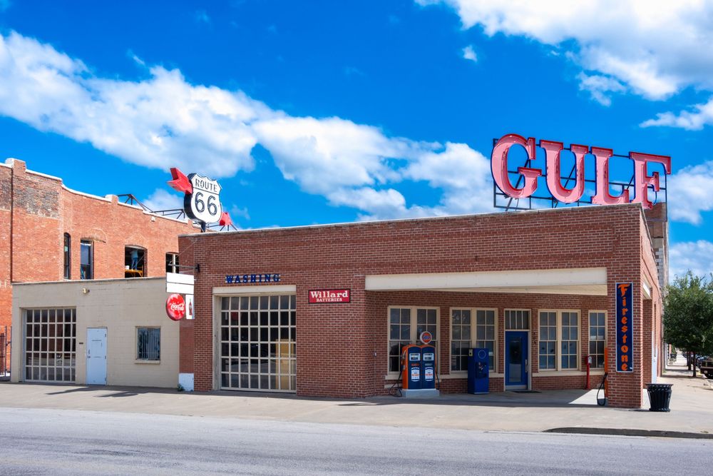 Gulf Service Station off Route 66. Sapulpa, OK. June 10, 2026 (David J. Manning)