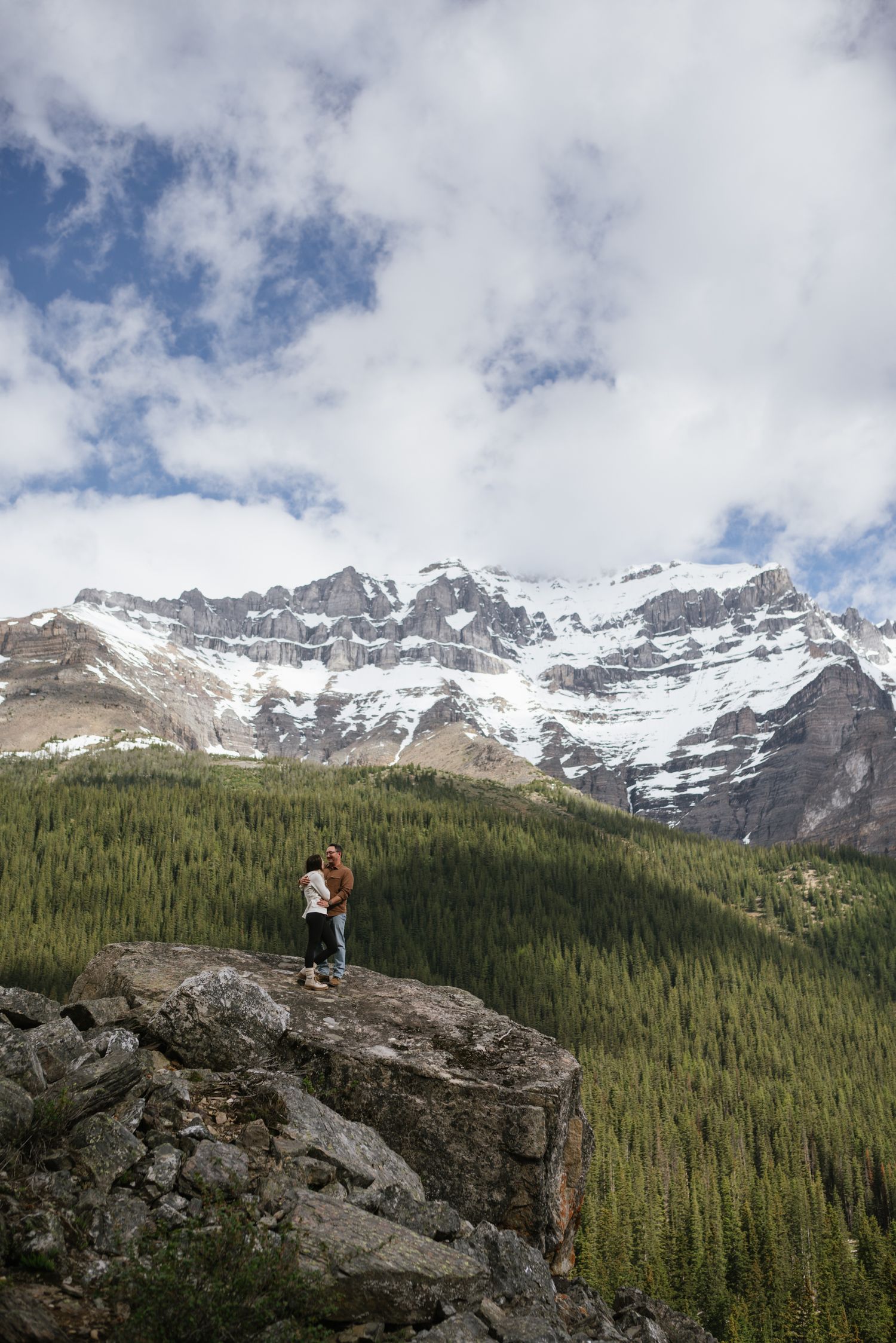 Moraine Lake Proposal Photographer
Moraine Lake Elopement Photographer
Banff Proposal Photographer
Banff Elopement Photographer
Moraine Lake