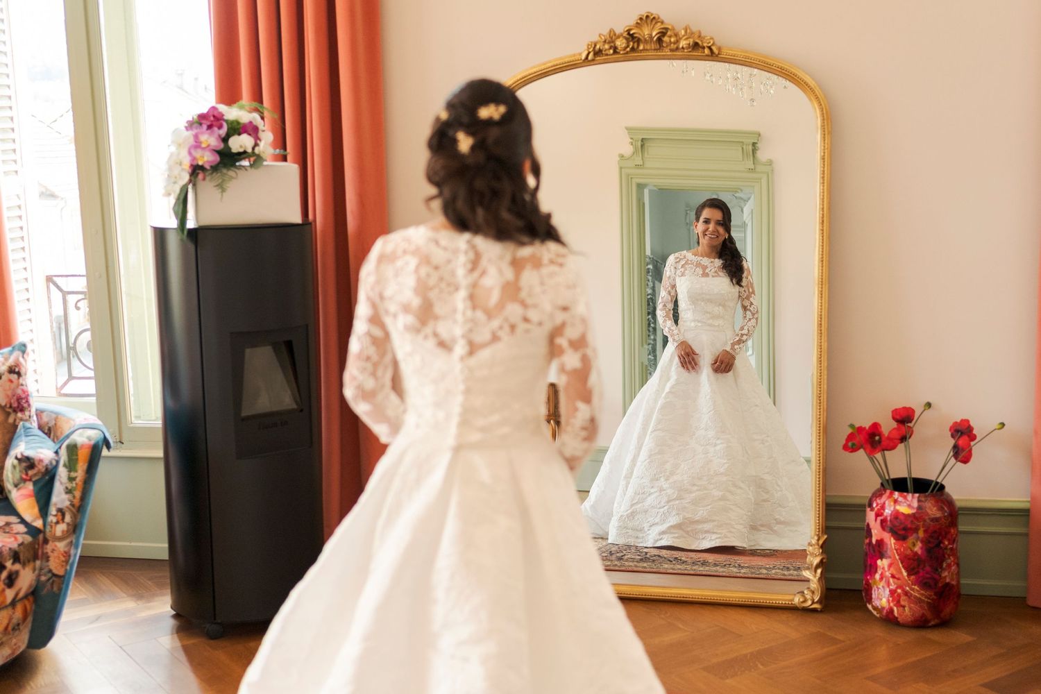 Préparatif de la mariée au château Burrus en Alsace